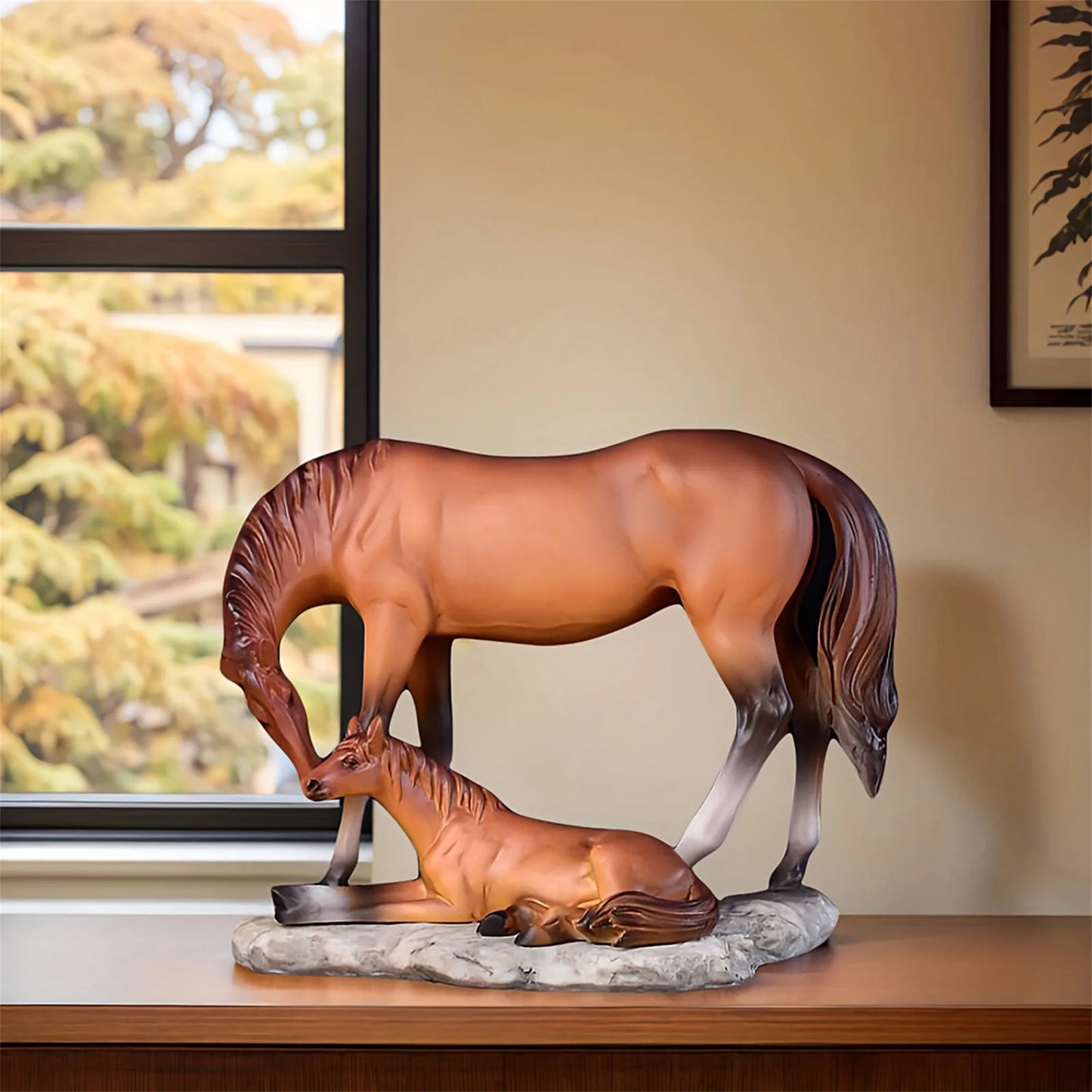 Elegant Resin Horse Figurine For Christmas Table Centerpiece
